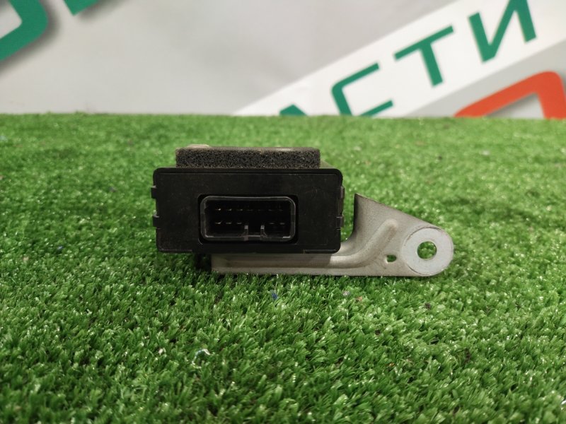 Блок управления климат-контролем, 200 рублей, Красноярск