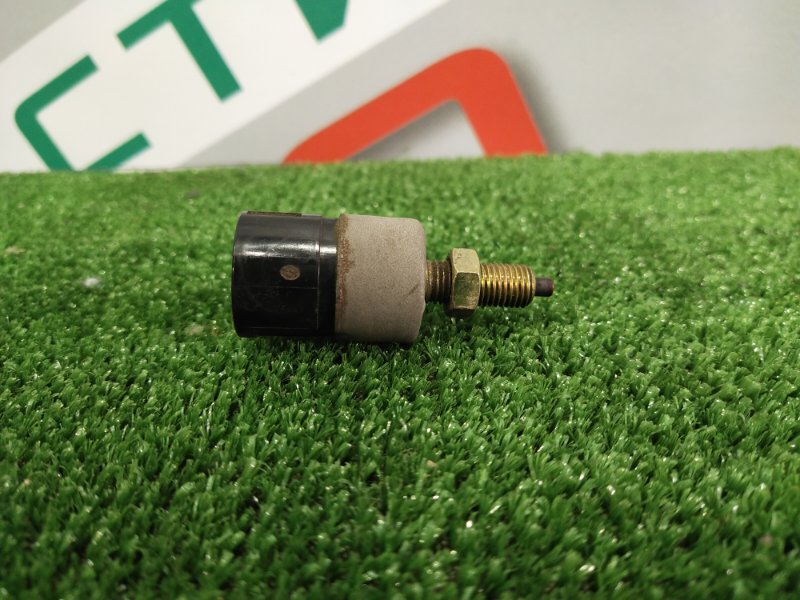 Концевик педали тормоза, 200 рублей, Красноярск