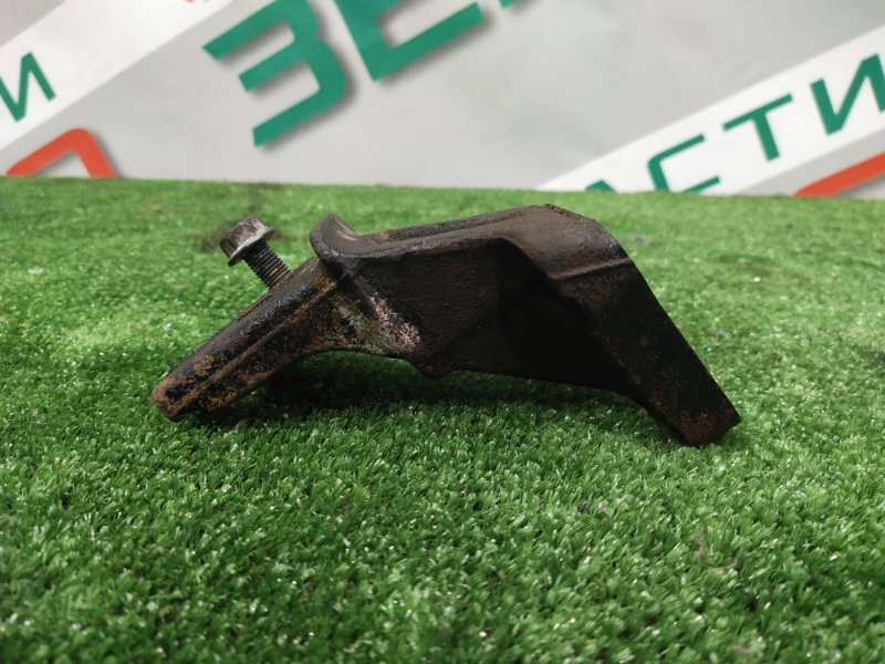 Кронштейн двигателя, 800 рублей, Красноярск