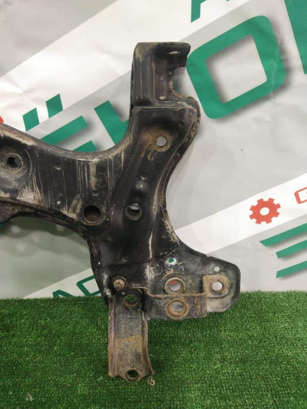 Балка подвески, 1000 рублей, Красноярск