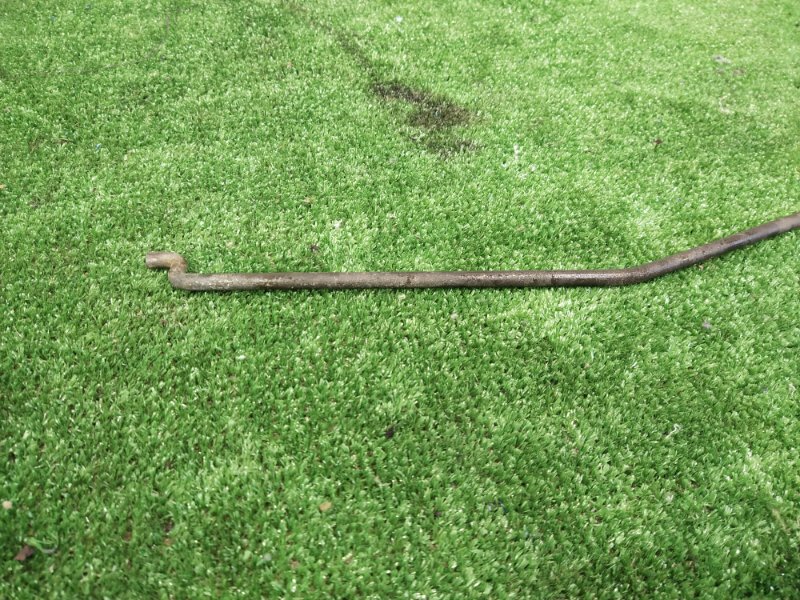 Упор капота, 300 рублей, Красноярск