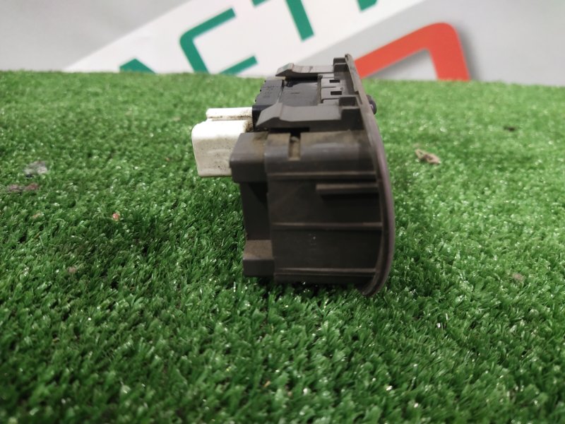 Блок управления зеркалами, 700 рублей, Красноярск