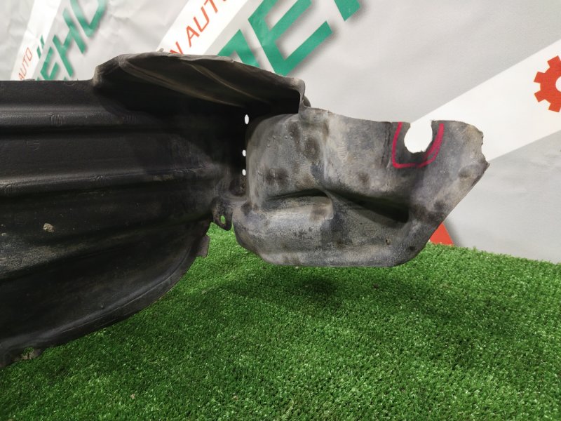 Подкрылок, 1000 рублей, Красноярск