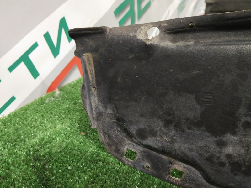 Подкрылок, 1000 рублей, Красноярск