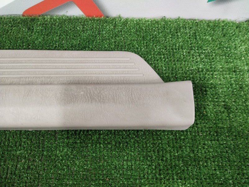 Накладка на порог салона, 500 рублей, Красноярск