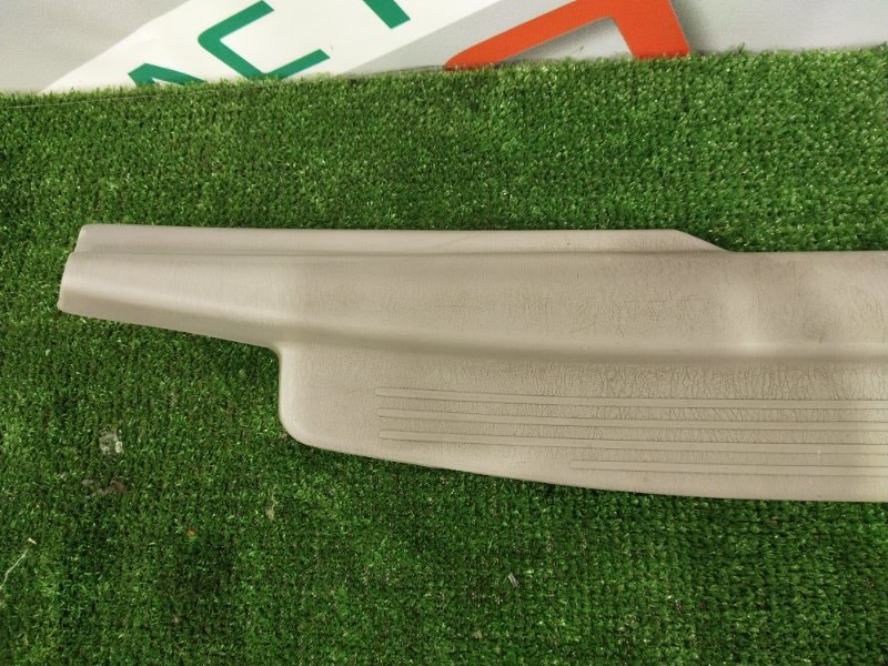 Накладка на порог салона, 300 рублей, Красноярск