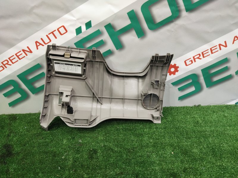 Консоль под рулевой колонкой, 500 рублей, Красноярск