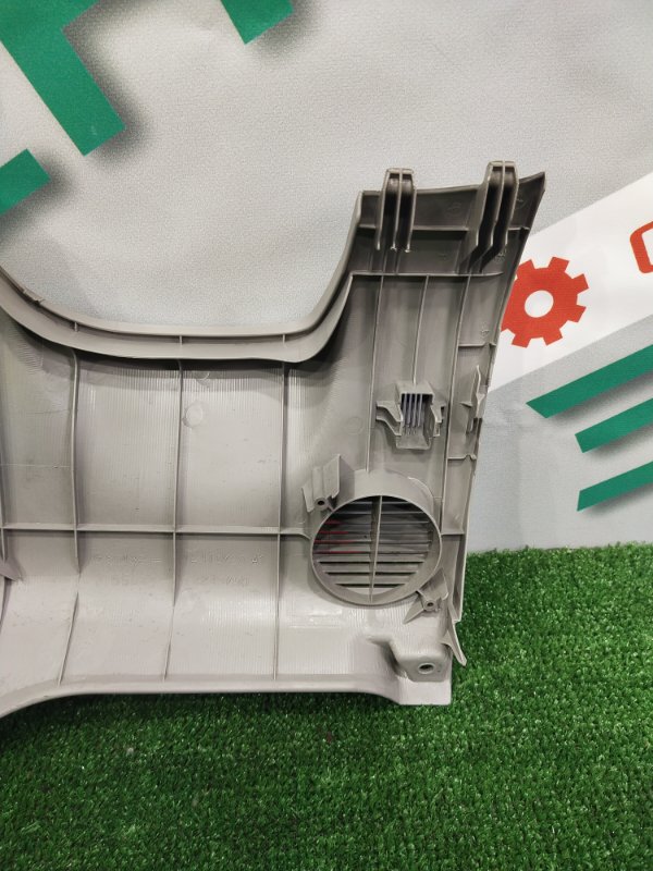 Консоль под рулевой колонкой, 500 рублей, Красноярск