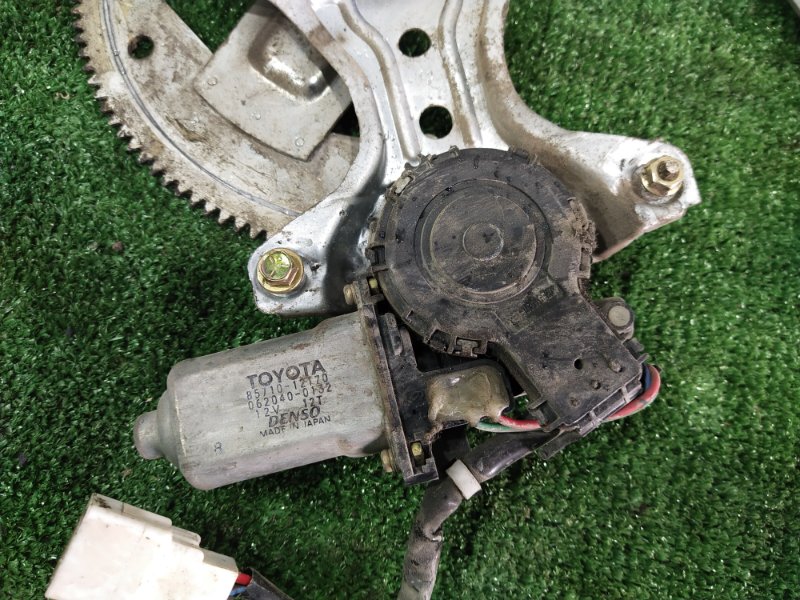 Стеклоподъемник, 500 рублей, Красноярск