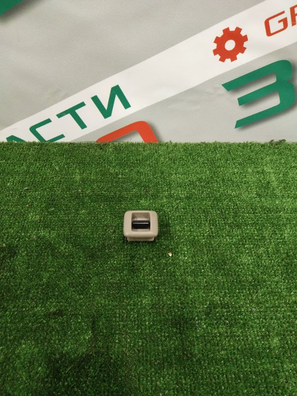 Кнопка стеклоподъемника, 200 рублей, Красноярск