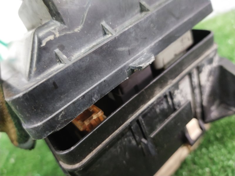 Блок предохранителей под капот, 2000 рублей, Красноярск