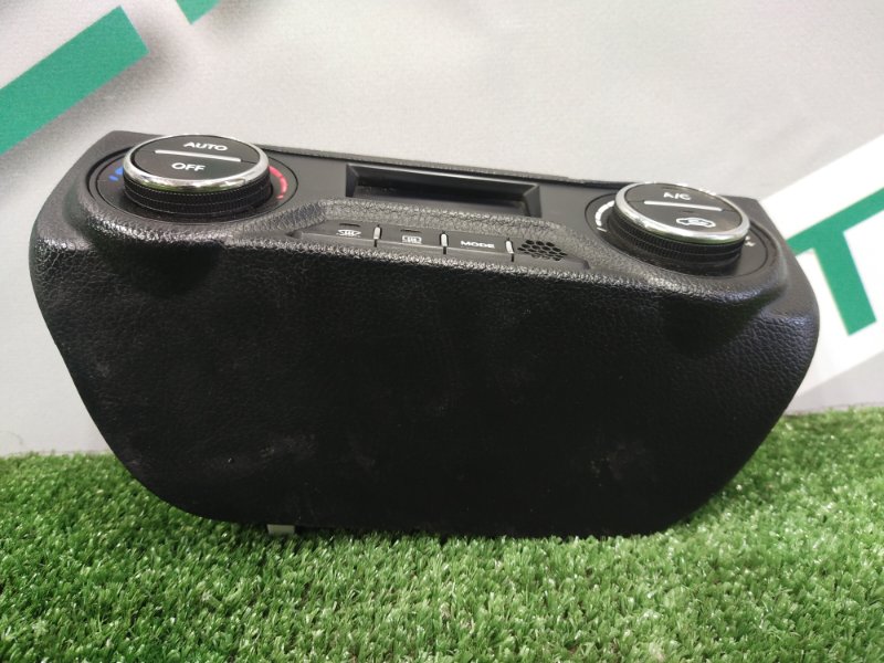 Блок управления климат-контролем, 2000 рублей, Красноярск