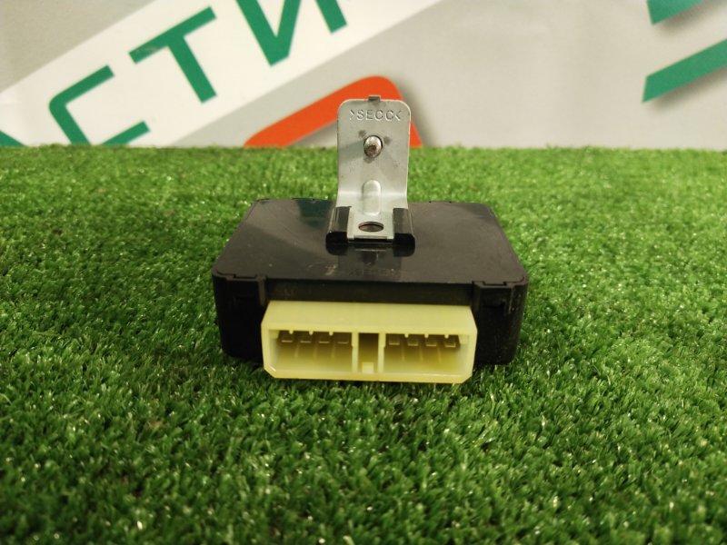 Блок управления освещением, 1000 рублей, Красноярск