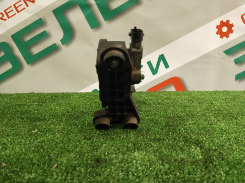 Педаль газа, 100 рублей, Красноярск