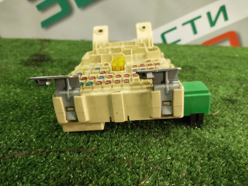 Блок предохранителей салонный, 2000 рублей, Красноярск