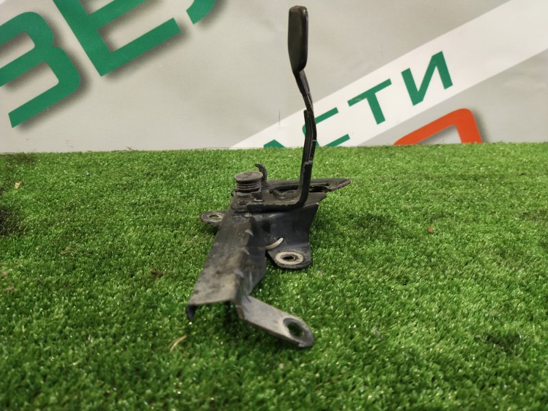 Замок капота, 900 рублей, Красноярск