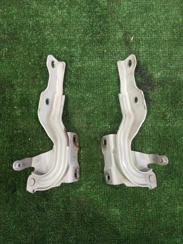 Петля капота, 2000 рублей, Красноярск