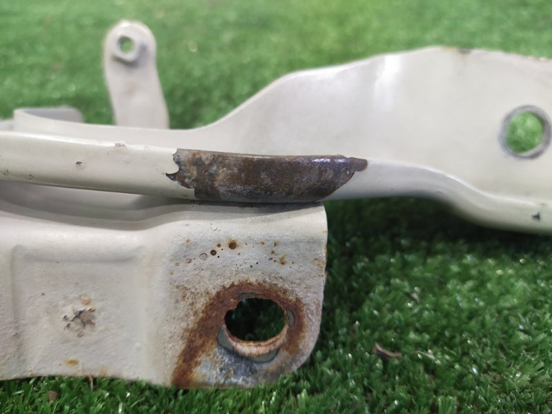 Петля капота, 2000 рублей, Красноярск