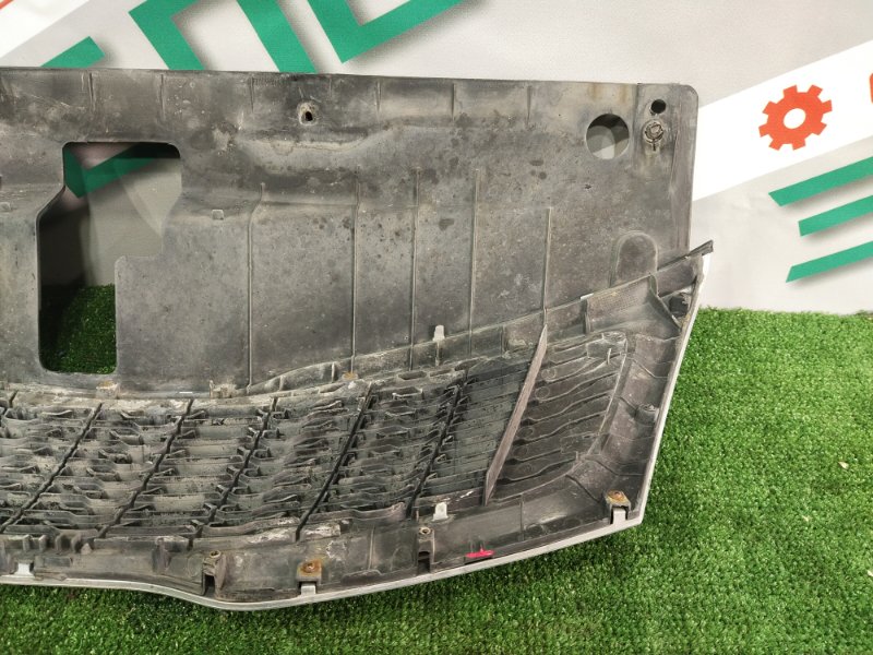 Решетка радиатора, 1000 рублей, Красноярск