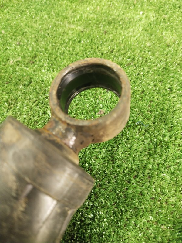 Амортизатор, 500 рублей, Красноярск