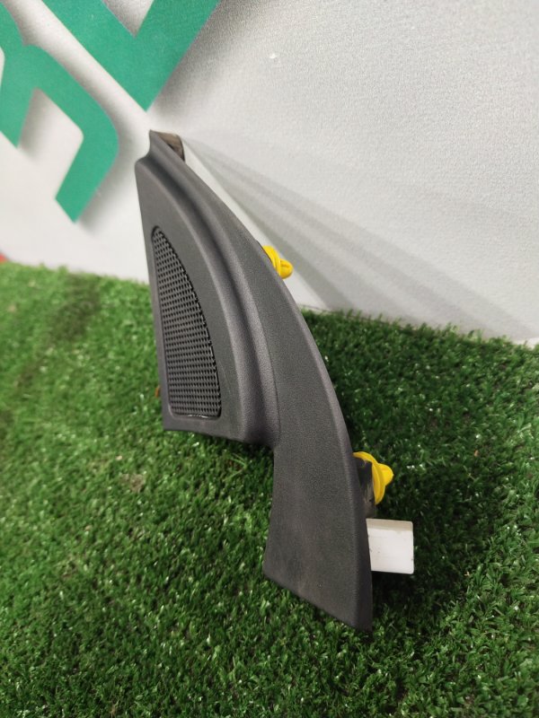 Накладка крепления зеркала, 500 рублей, Красноярск