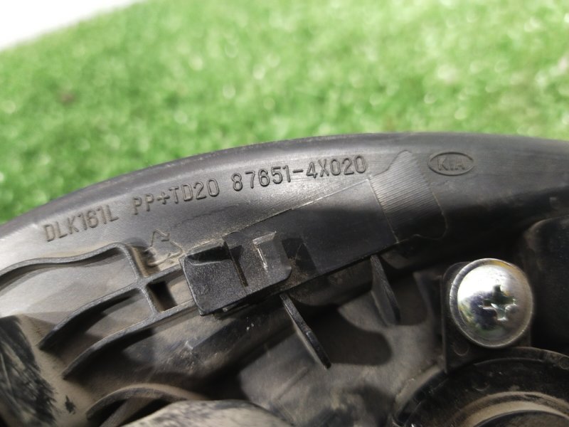 Накладка крепления зеркала, 500 рублей, Красноярск