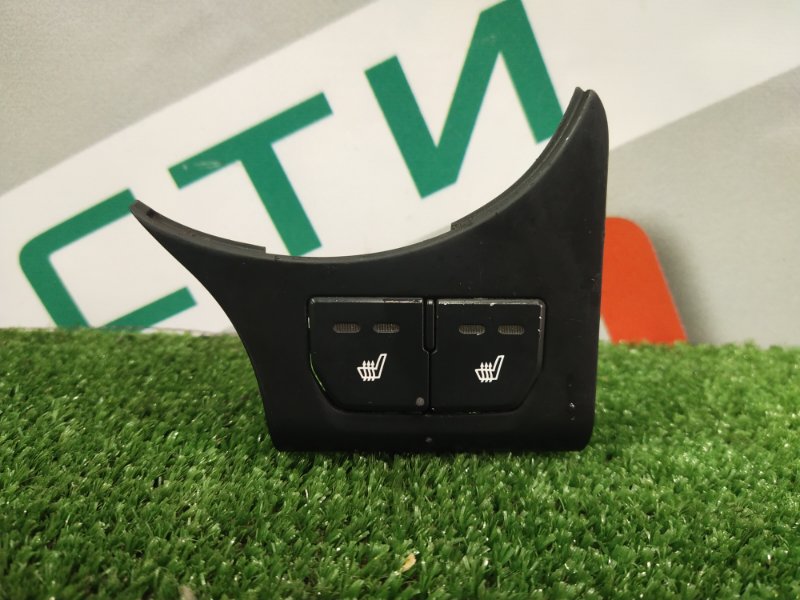 Кнопка обогрева сидений, 1000 рублей, Красноярск