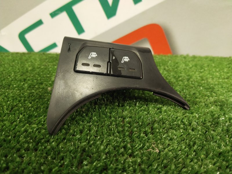 Кнопка обогрева сидений, 1000 рублей, Красноярск