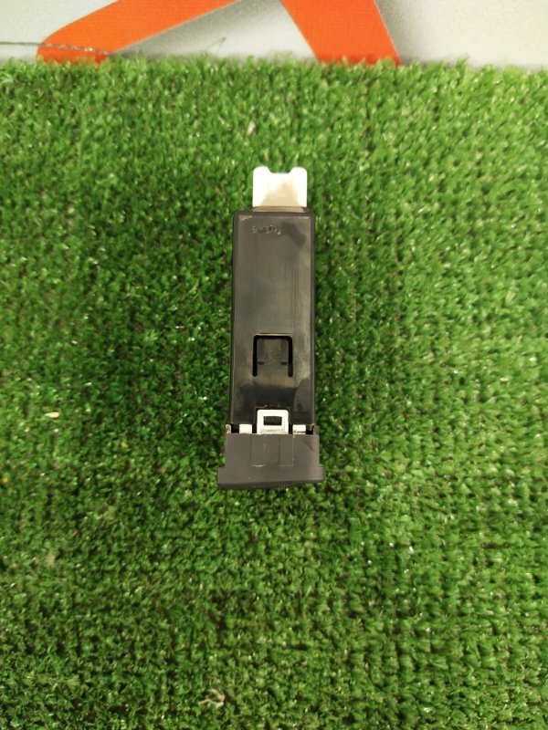 Регулятор подсветки панели приборов, 500 рублей, Красноярск