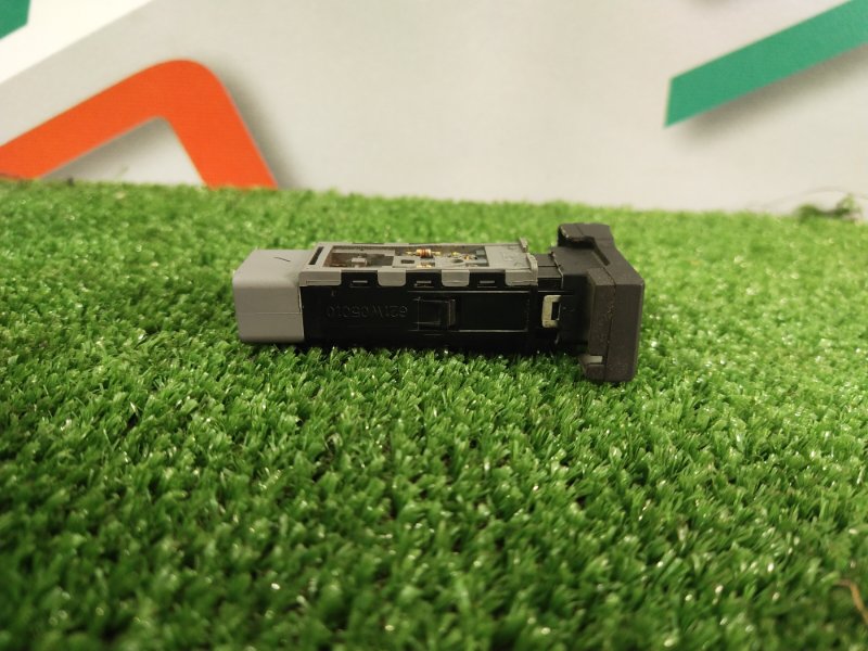 кнопка обогрева руля, 500 рублей, Красноярск