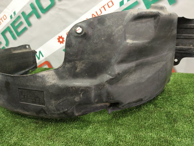 Подкрылок, 300 рублей, Красноярск