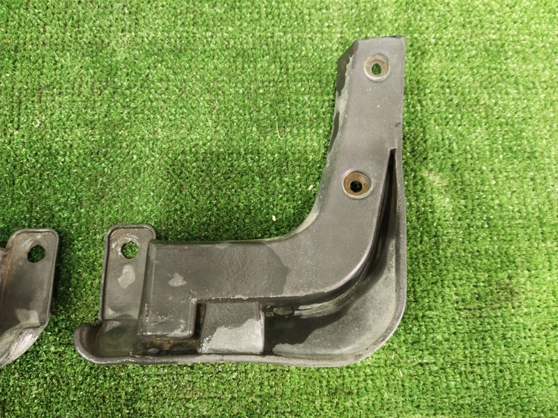 Брызговик, 300 рублей, Красноярск