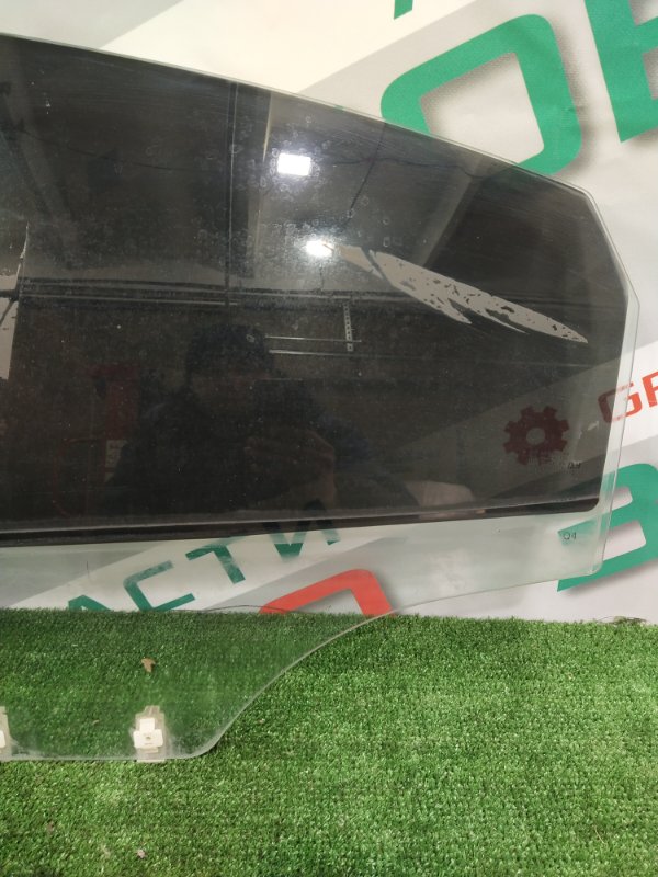 Стекло боковое, 2000 рублей, Красноярск