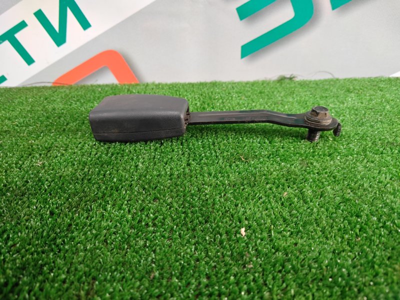 Замок ремня безопасности, 1000 рублей, Красноярск