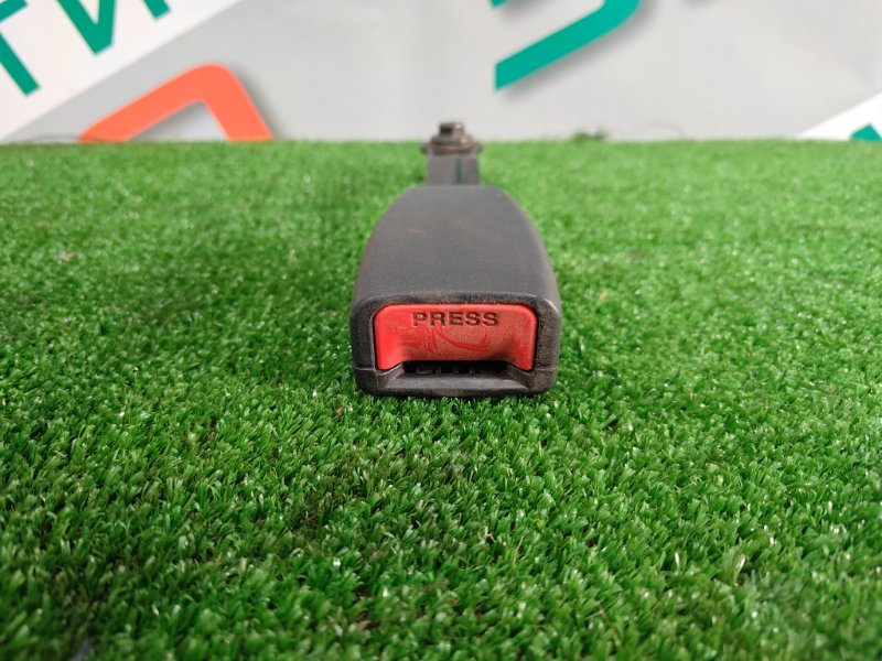 Замок ремня безопасности, 1000 рублей, Красноярск