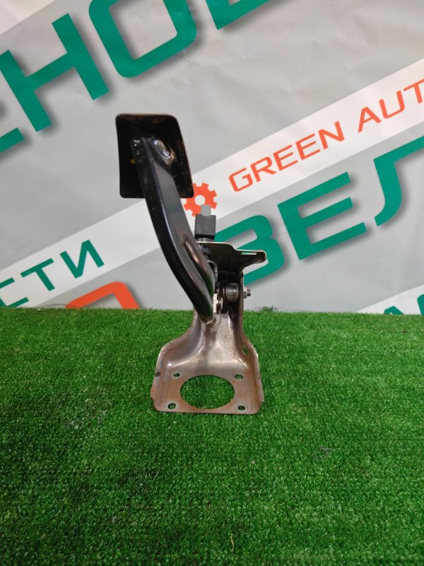 Педаль тормоза, 500 рублей, Красноярск