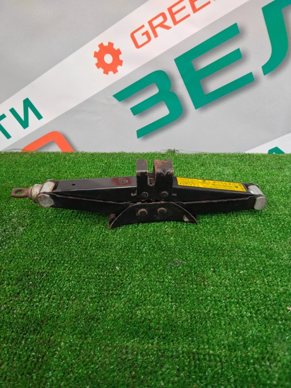 Домкрат, 2000 рублей, Красноярск