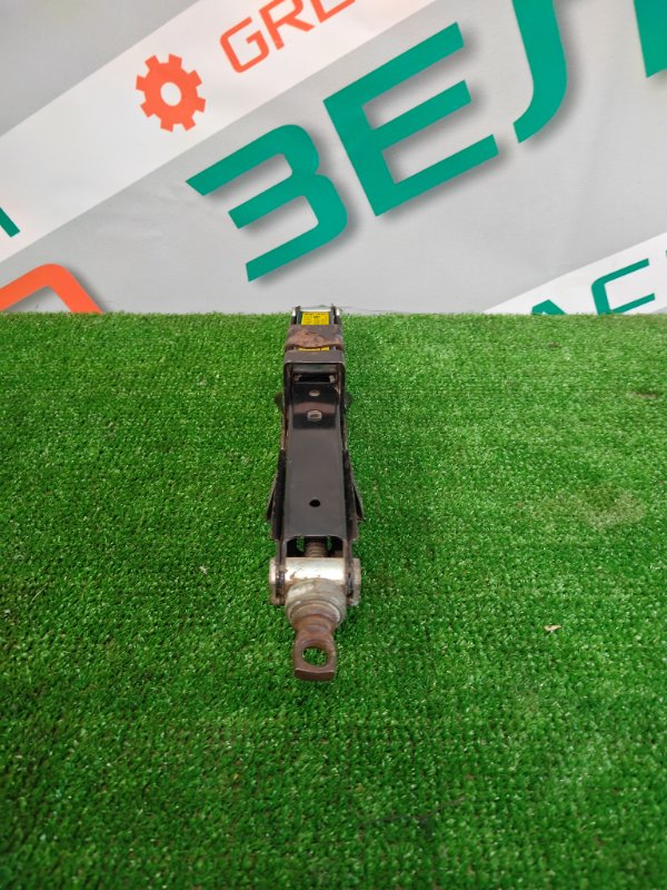 Домкрат, 2000 рублей, Красноярск