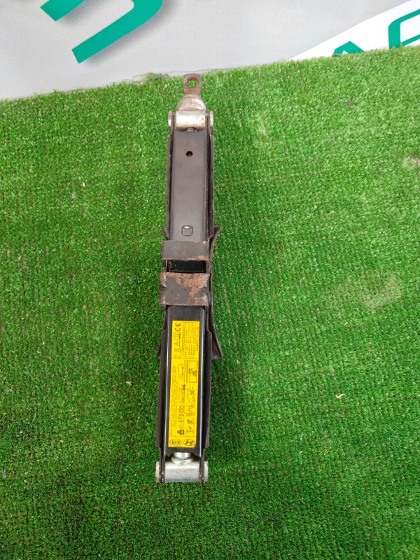 Домкрат, 2000 рублей, Красноярск