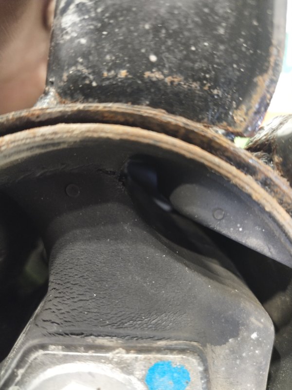 Подушка двигателя, 1000 рублей, Красноярск