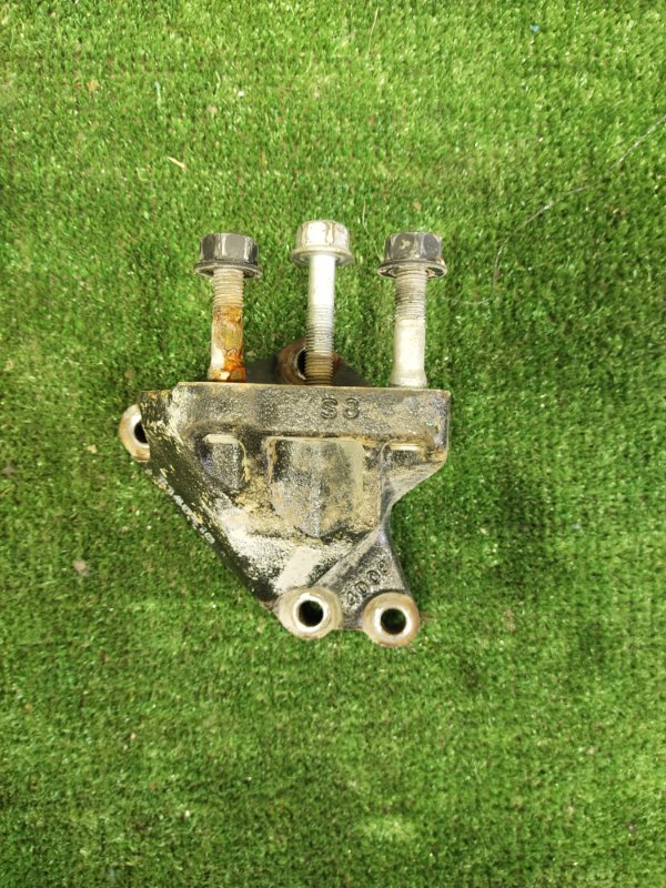 Кронштейн двигателя, 1300 рублей, Красноярск