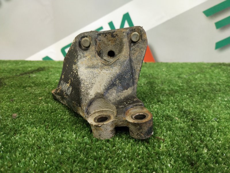 Кронштейн двигателя, 1300 рублей, Красноярск