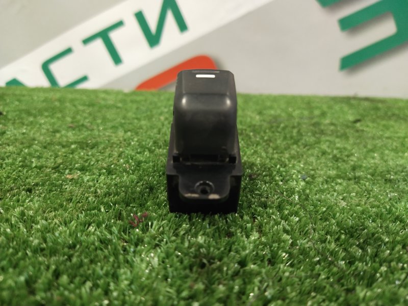 Кнопка стеклоподъемника, 500 рублей, Красноярск