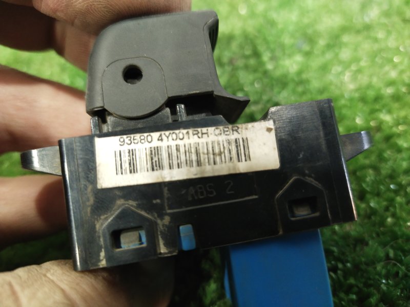 Кнопка стеклоподъемника, 500 рублей, Красноярск