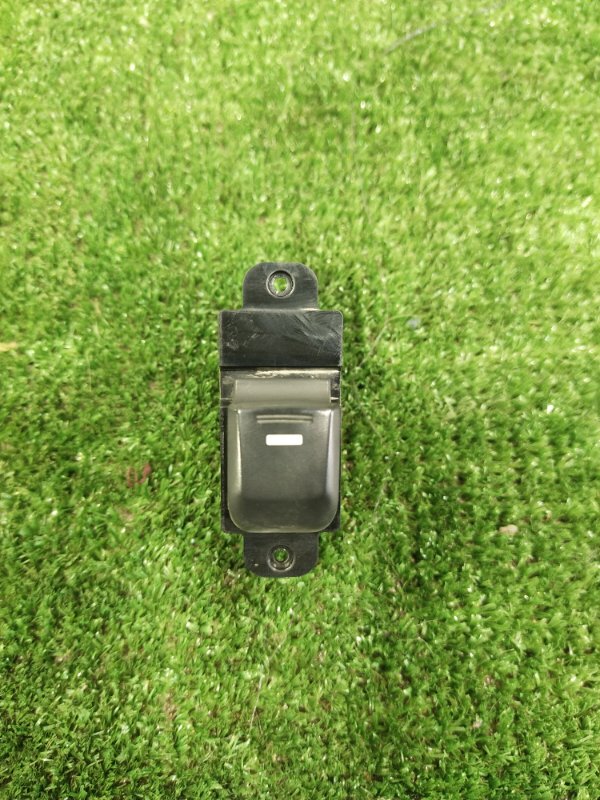 Кнопка стеклоподъемника, 500 рублей, Красноярск