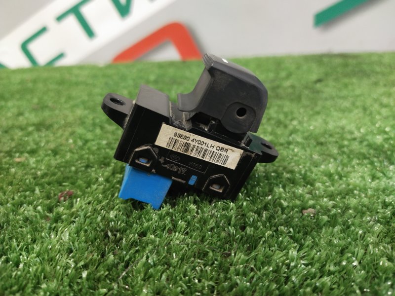 Кнопка стеклоподъемника, 500 рублей, Красноярск