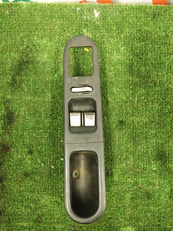 Блок управления стеклоподъемниками, 1000 рублей, Красноярск