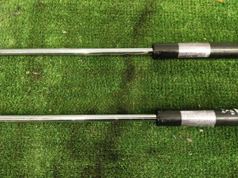 Амортизатор двери багажника, 1200 рублей, Красноярск