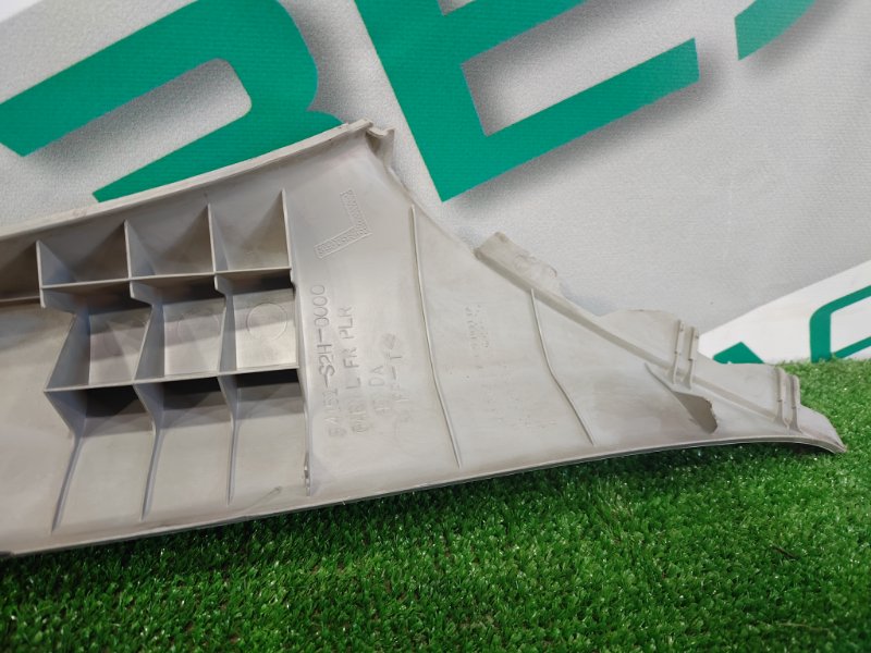 Накладка стойки лобового стекла, 500 рублей, Красноярск