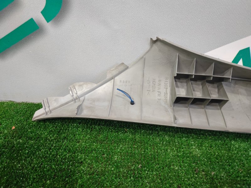 Накладка стойки лобового стекла, 300 рублей, Красноярск